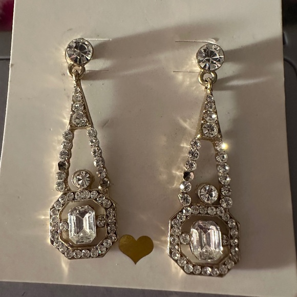 Untamed Petals. Cubic Zirconia modern chandelier style earrings. Wedding. - Picture 1 of 3